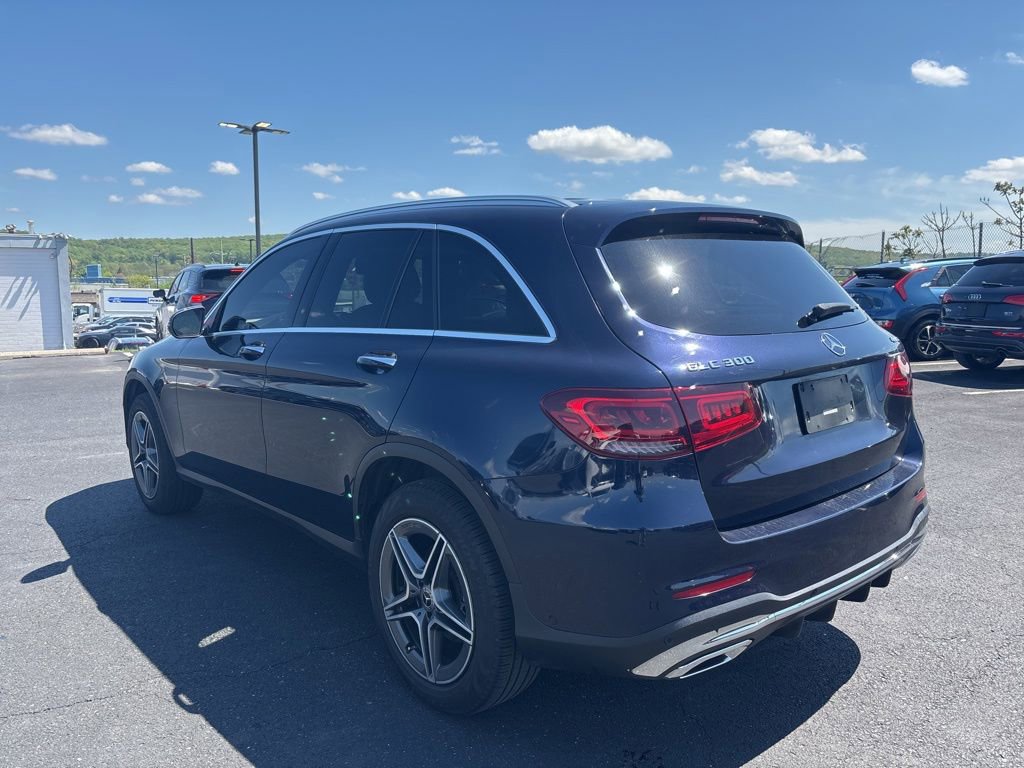 Used 2020 Mercedes-Benz GLC 300 4MATIC image 5