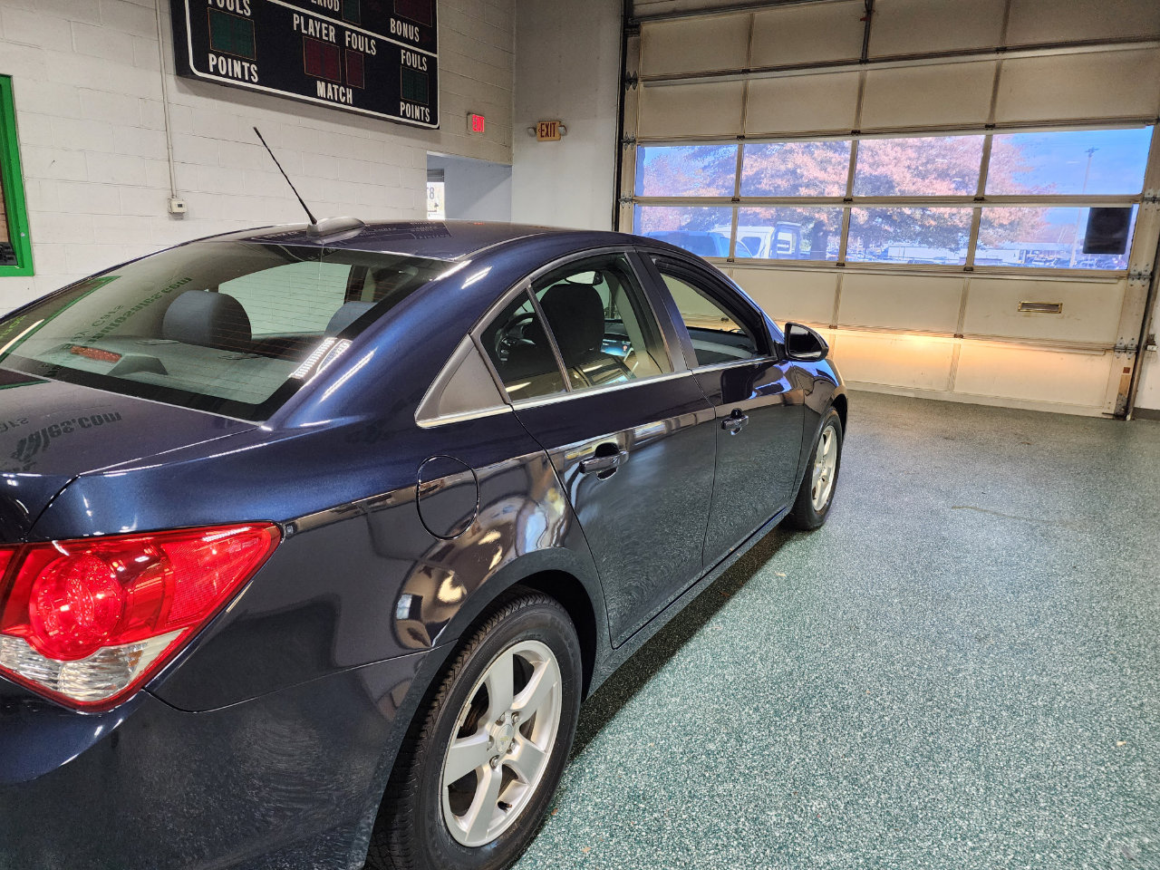 Used 2016 Chevrolet Cruze LT image 7