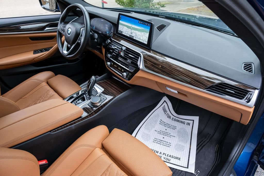 Used 2023 BMW 530e xDrive w/ Premium Package AWD/4WD image 29