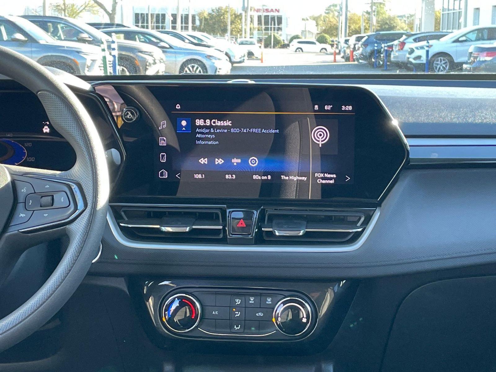 Used 2025 Chevrolet TrailBlazer LT image 21