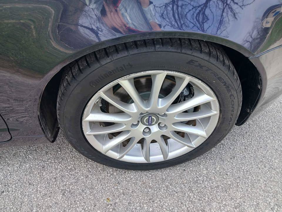 Used 2008 Volvo C70 T5 FWD image 12