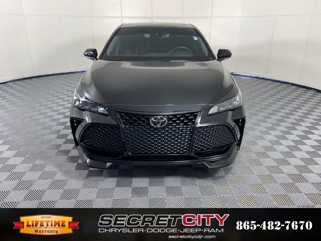 Used 2021 Toyota Avalon TRD image 2