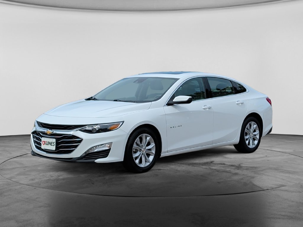 Used 2024 Chevrolet Malibu LT FWD image 3