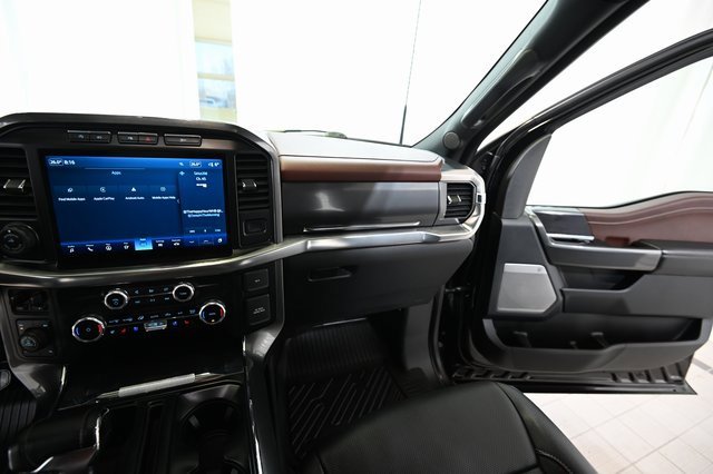 Used 2023 Ford F150 Lariat w/ Equipment Group 502A High image 33