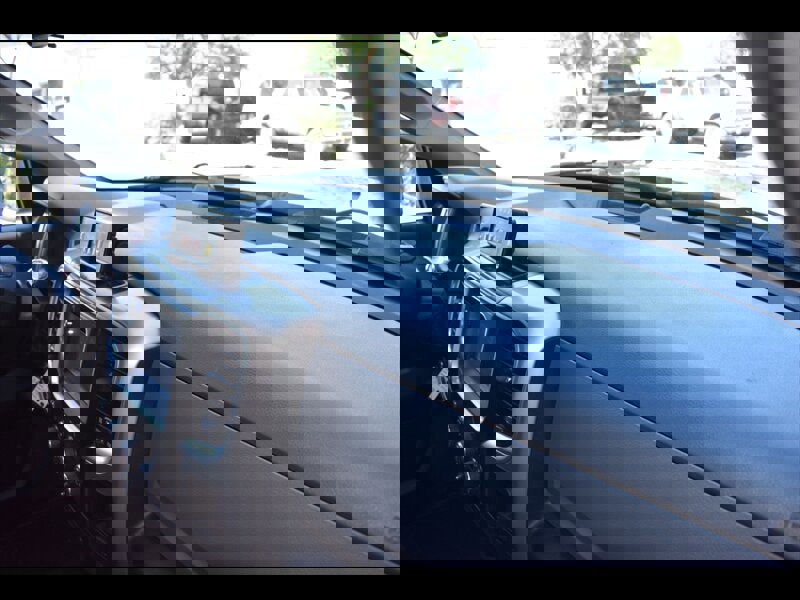 Used 2015 RAM 2500 SLT image 35