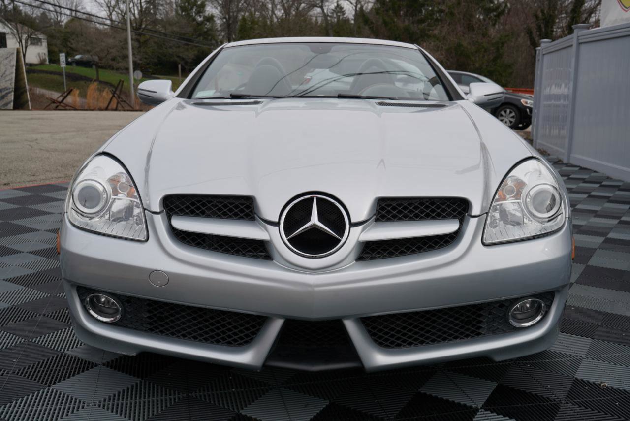 Used 2009 Mercedes-Benz SLK 300 2dr Roadster 3.0L w/ Premium I Pkg image 15