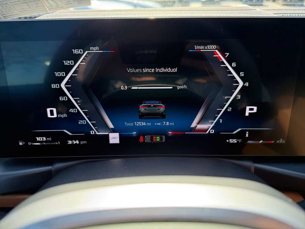 Used 2025 BMW M440i Convertible image 19