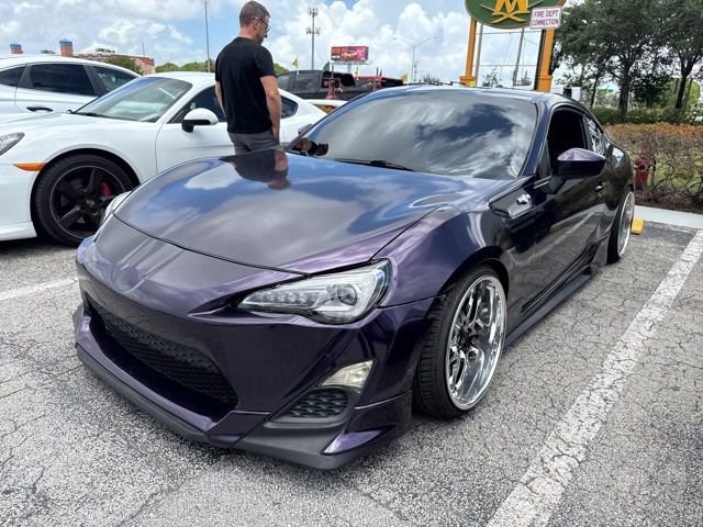 Used 2014 Scion FR-S RWD image 3