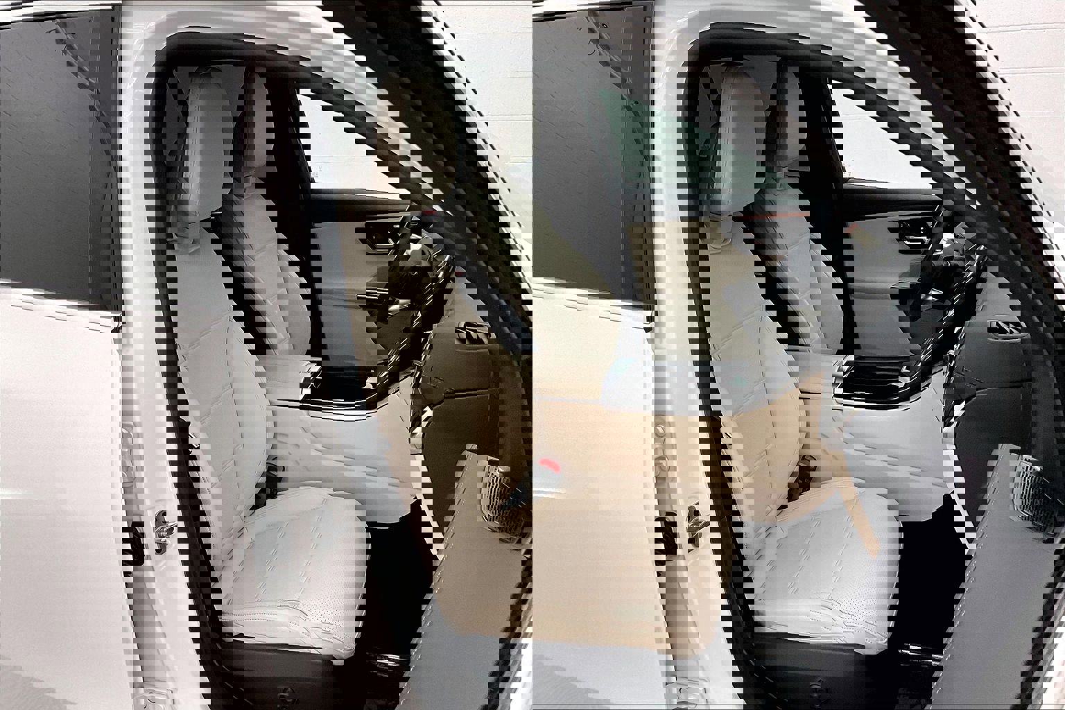 Certified 2025 Mercedes-Benz GLC 300 image 6