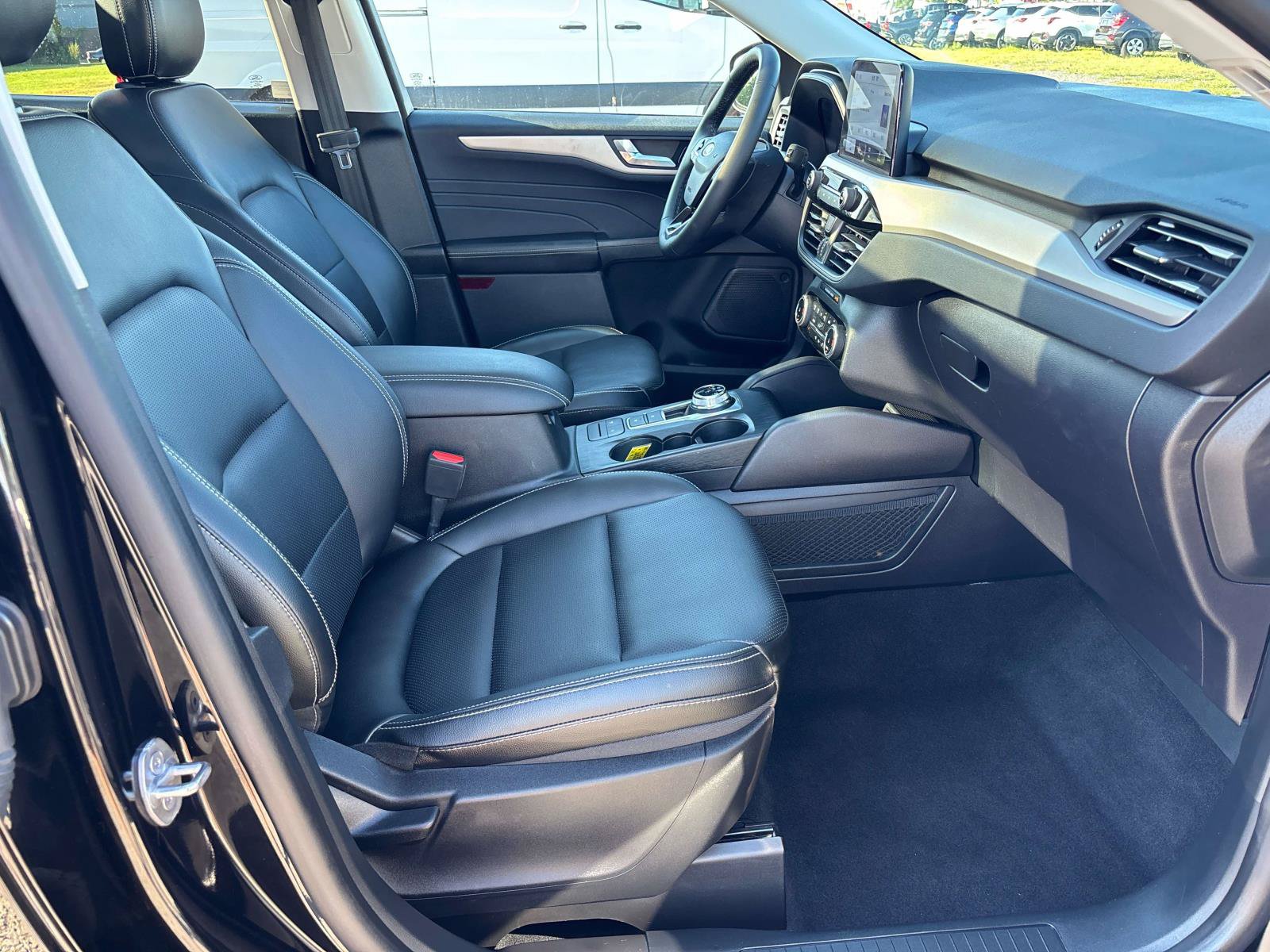 Used 2022 Ford Escape SEL AWD/4WD image 14
