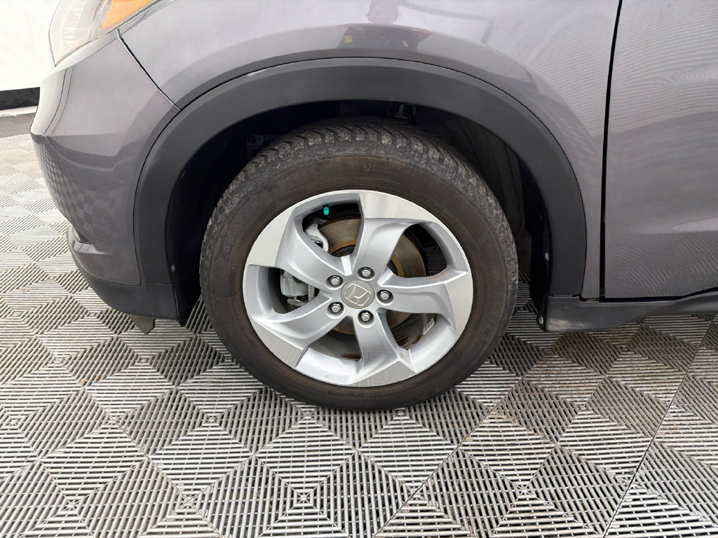 Used 2016 Honda HR-V EX image 11