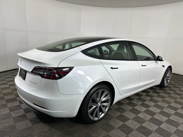 Used 2022 Tesla Model 3 Long Range image 3