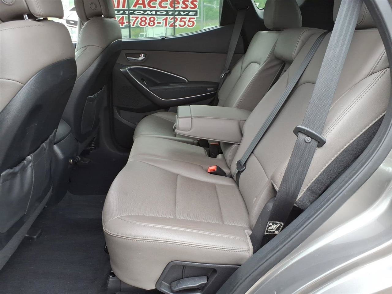 Used 2017 Hyundai Santa Fe Sport AWD/4WD image 8