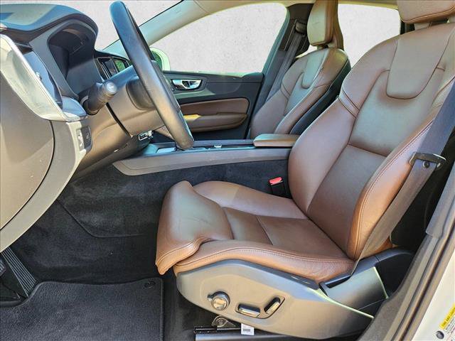 Used 2019 Volvo XC60 T5 Inscription FWD image 17