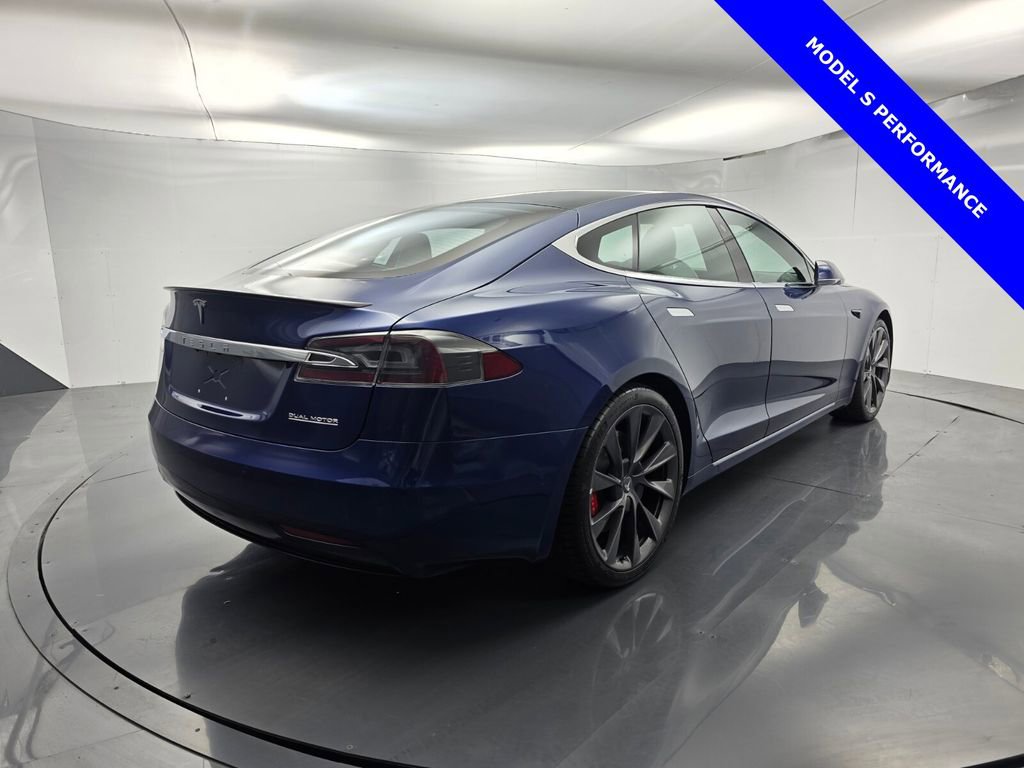 Used 2021 Tesla Model S Performance image 4