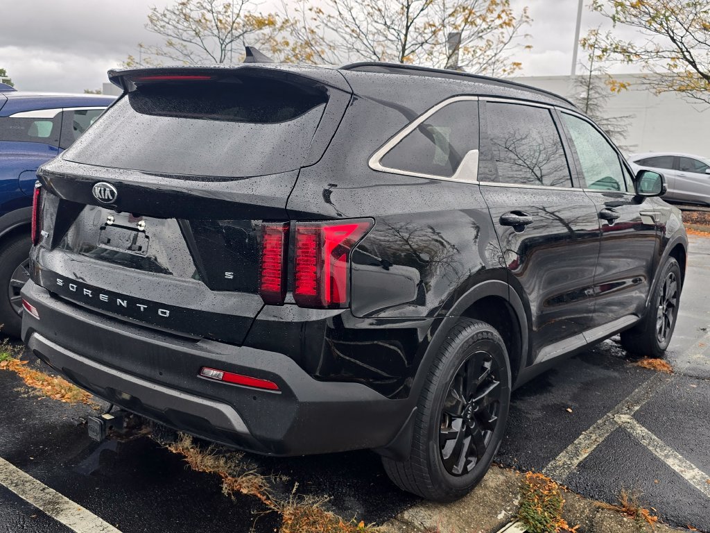 Used 2021 Kia Sorento S AWD/4WD image 7