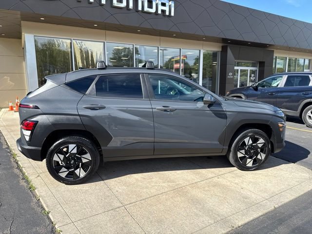 Certified 2024 Hyundai Kona SEL w/ Convenience Package AWD/4WD image 19