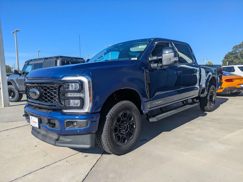 New 2026 Ford F250 Lariat w/ Black Appearance Package AWD/4WD image 8