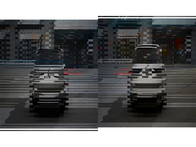 New 2026 BMW X7 xDrive40i w/ Executive Package image 5