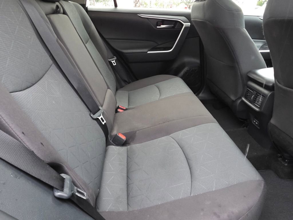 Certified 2024 Toyota RAV4 XLE w/ Convenience Package FWD image 17