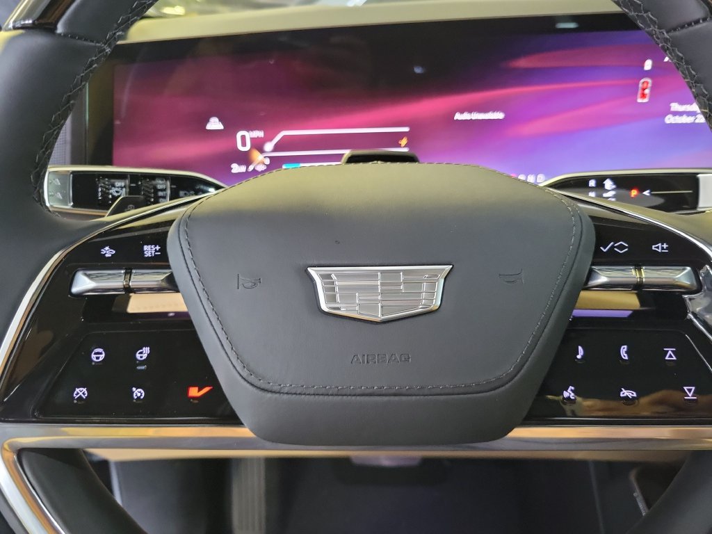New 2026 Cadillac Escalade IQL Sport 2 w/ LPO, ONYX Package AWD/4WD image 19