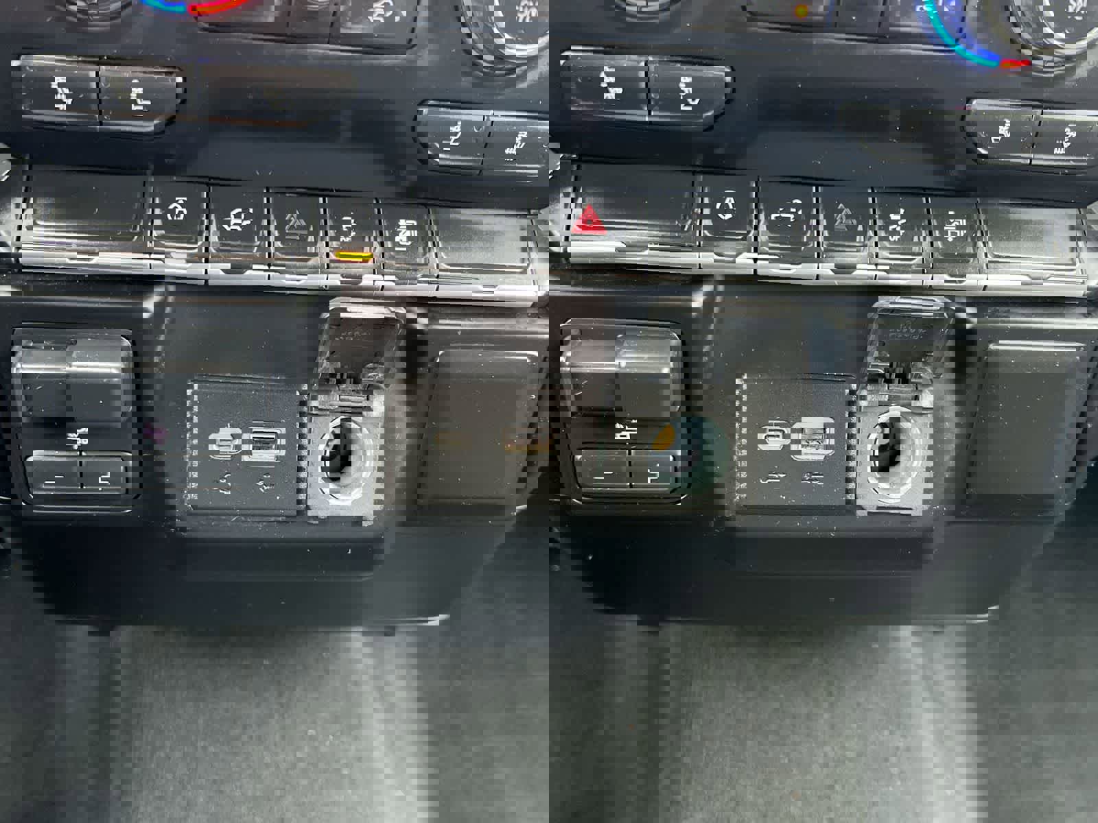 Used 2020 Chevrolet Silverado 1500 LT w/ All-Star Edition AWD/4WD image 29