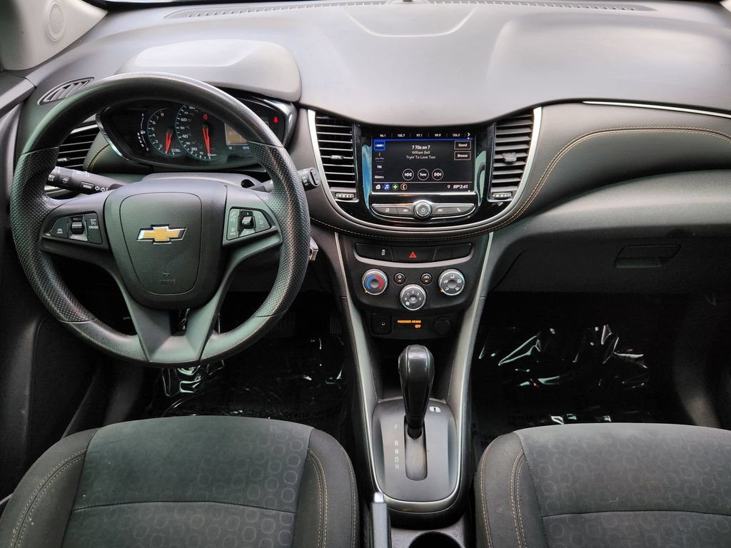 Used 2021 Chevrolet Trax LS w/ Tint and Cruise Package FWD image 16