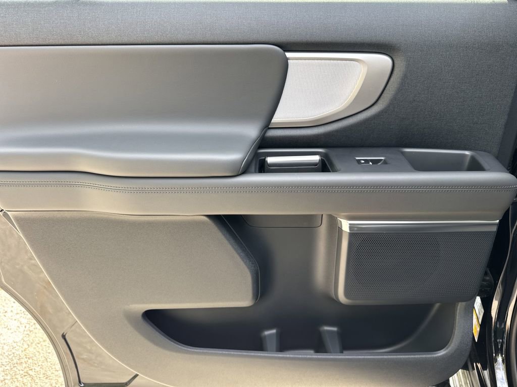 New 2026 Ford Expedition Max Active RWD image 20