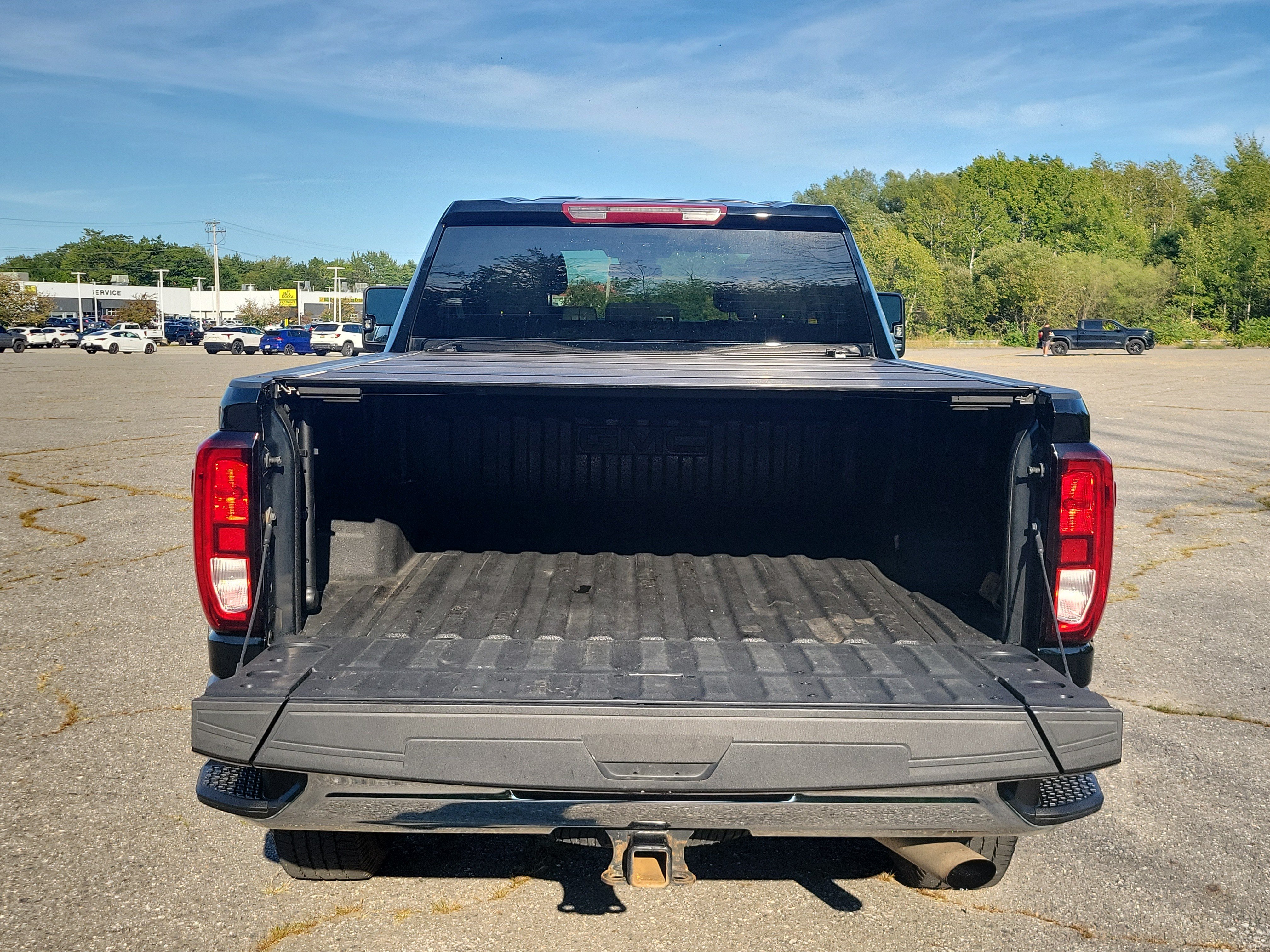 Used 2024 GMC Sierra 2500 SLE w/ SLE Value Package; AWD/4WD image 17