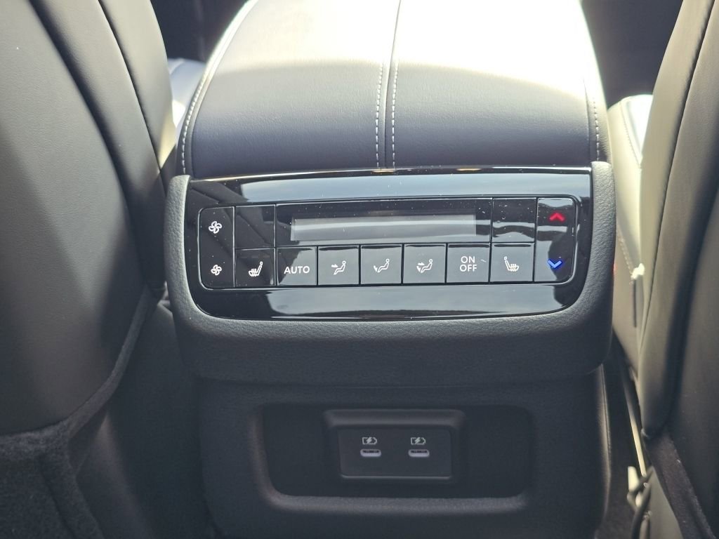 New 2026 INFINITI QX60 Sport w/ Dark Cargo Package image 23