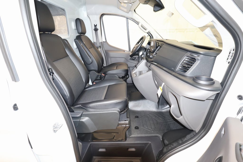 New 2025 Ford Transit 250 Low Roof image 19