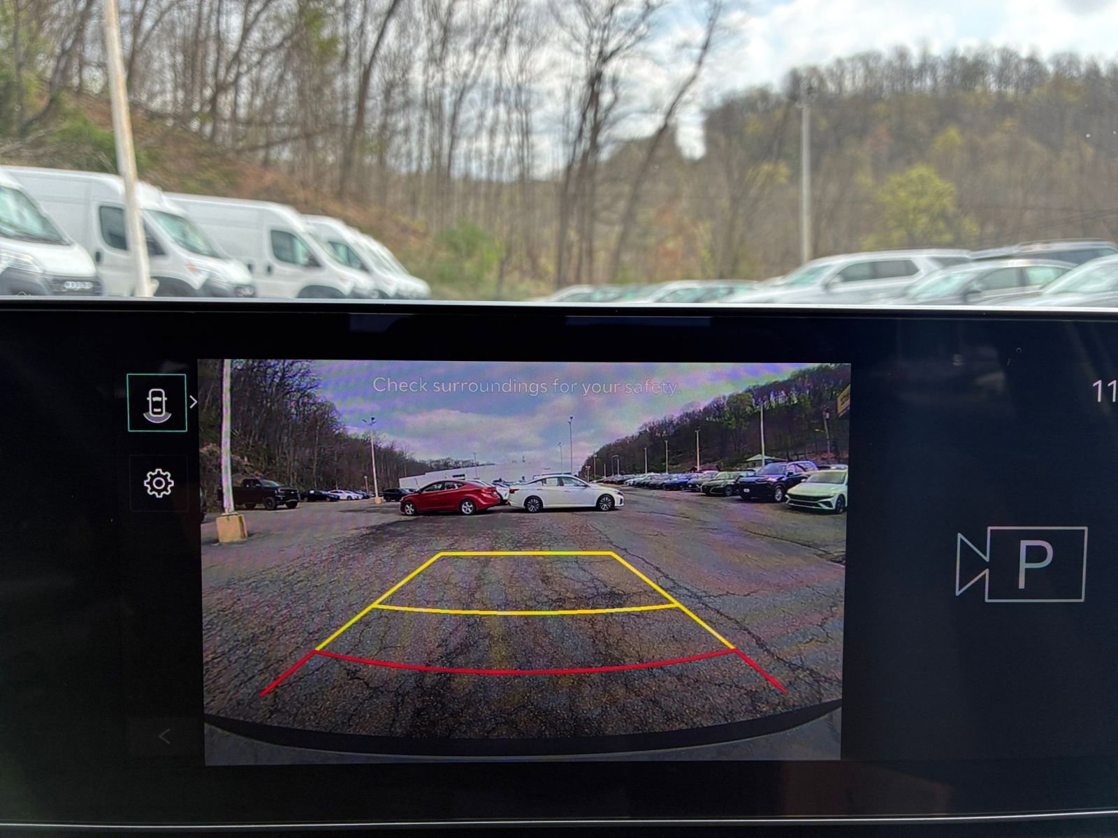 Used 2025 Kia K4 LXS image 23