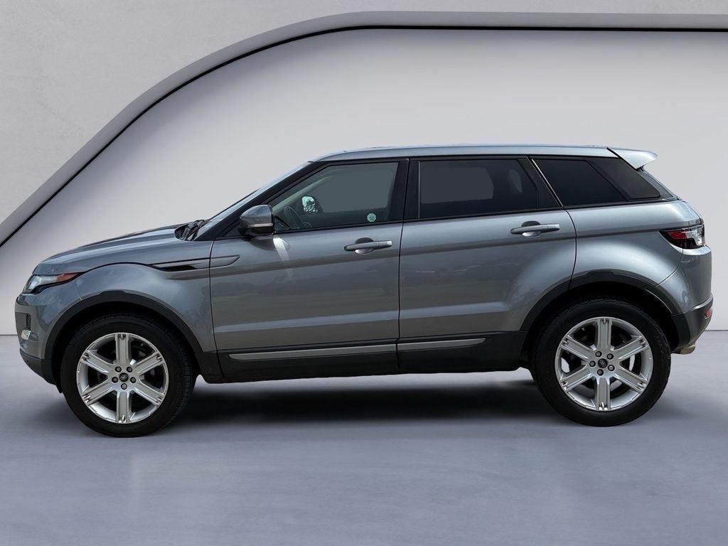 Used 2013 Land Rover Range Rover Evoque Pure Plus AWD/4WD image 2