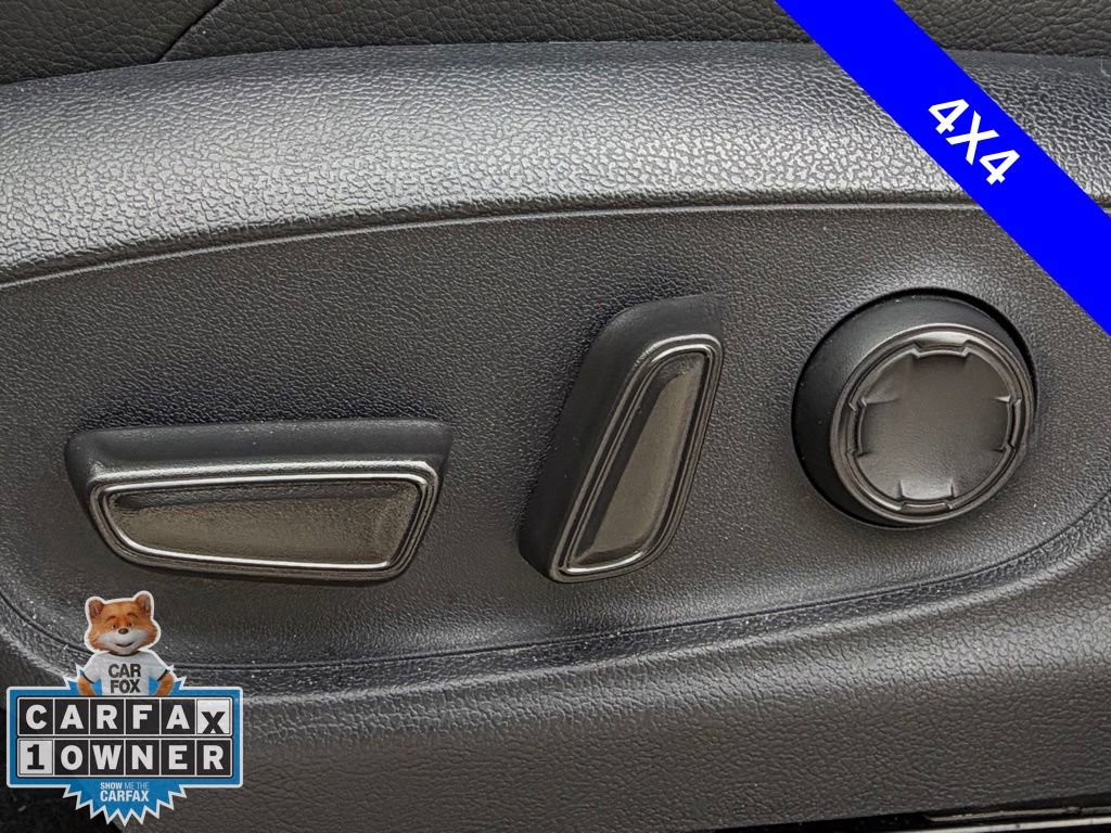Used 2025 Toyota Tacoma Limited AWD/4WD image 6