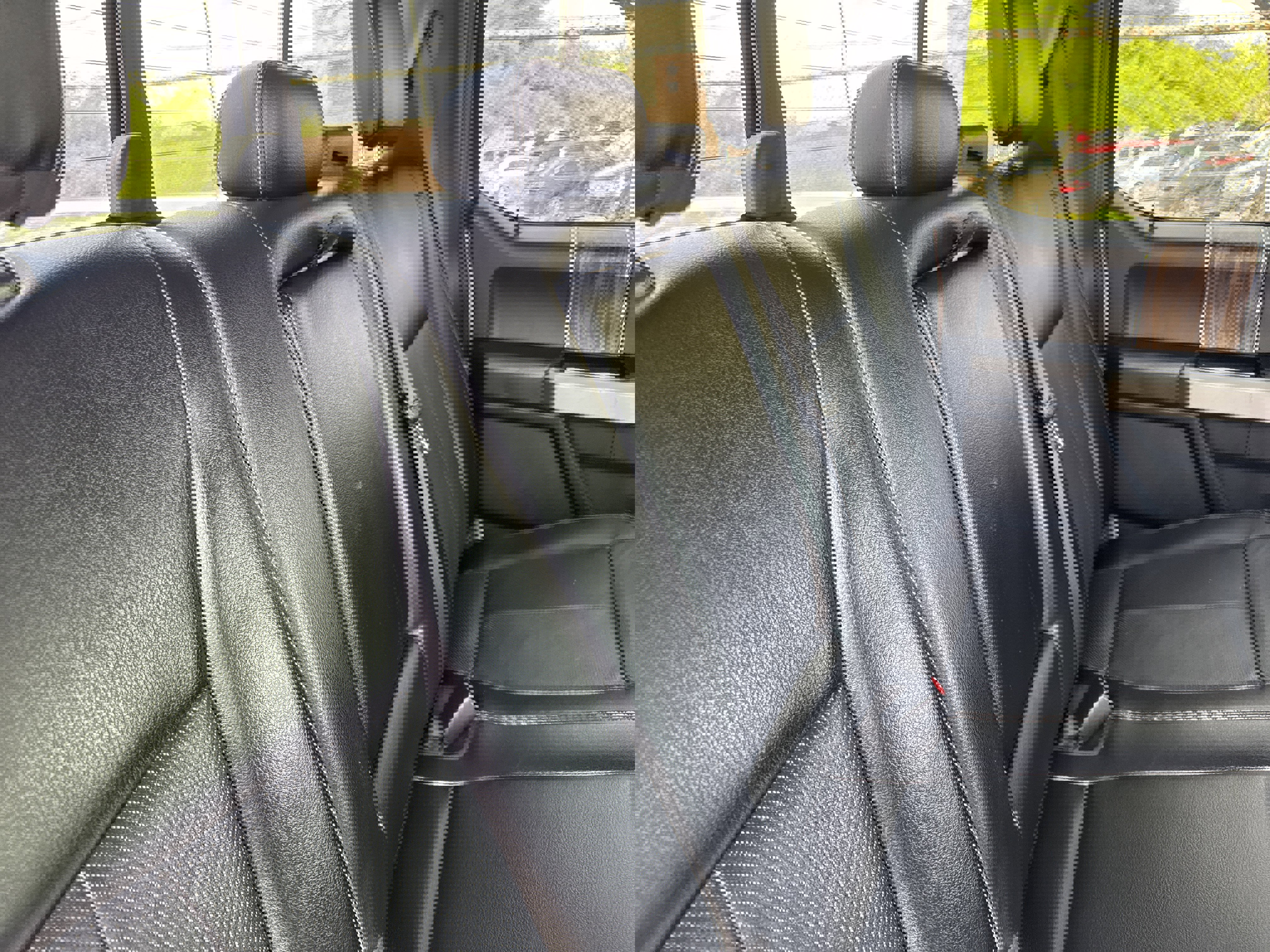 Used 2020 Ford F150 Lariat image 13