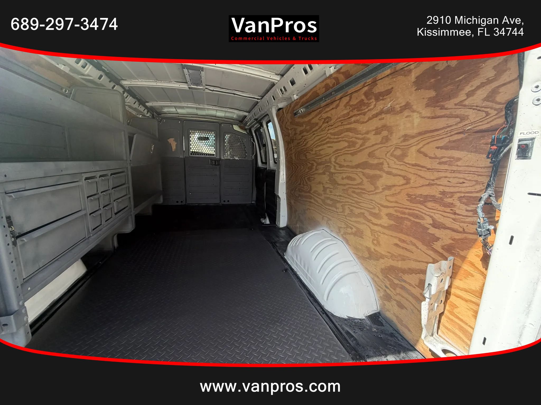 Used 2014 Chevrolet Express 3500 Extended RWD image 14