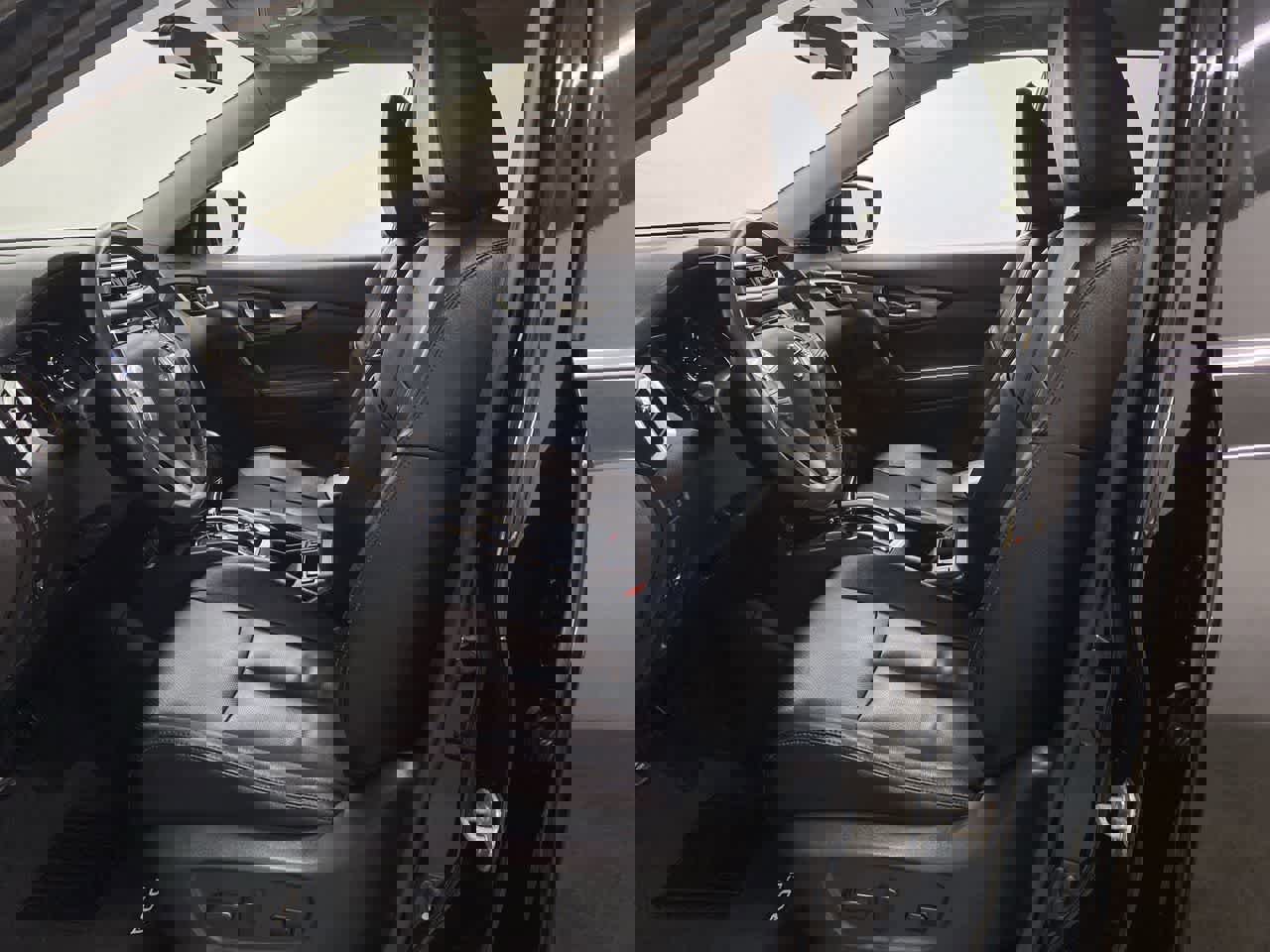 Used 2016 Nissan Rogue SL w/ SL Premium Package image 15