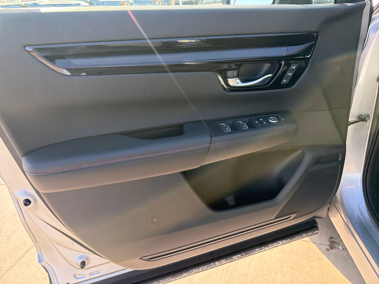 Used 2026 Honda CR-V Sport Touring image 16