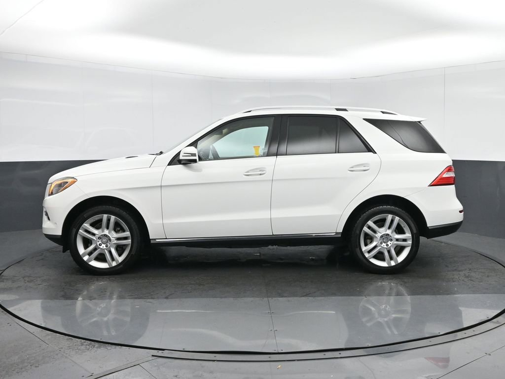 Used 2015 Mercedes-Benz ML 350 4MATIC image 4