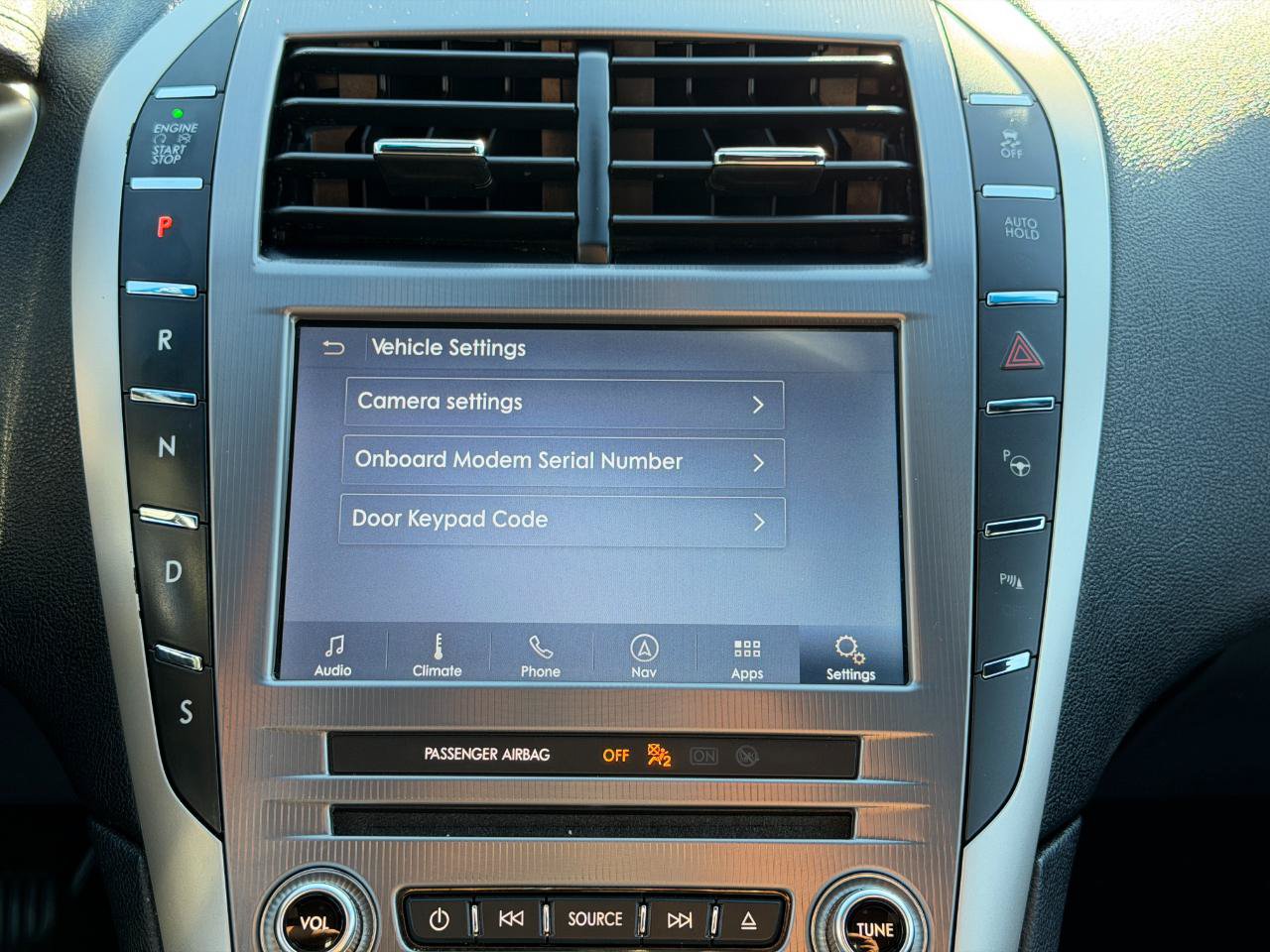 Used 2020 Lincoln MKZ Reserve w/ Monochromatic Package AWD/4WD image 68