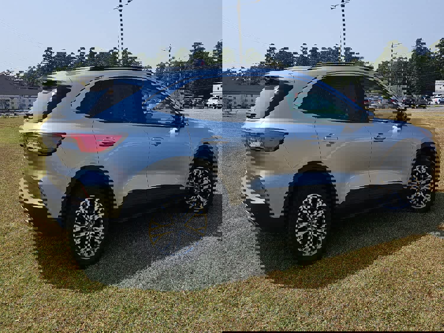 Used 2022 Ford Escape SEL image 5