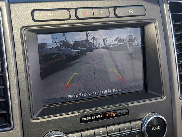 Used 2020 Ford Expedition XLT w/ Equipment Group 202A RWD image 25