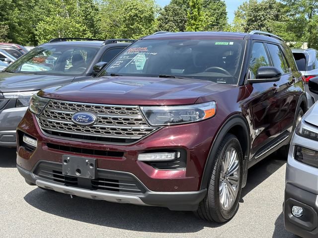 Used 2022 Ford Explorer King Ranch image 3
