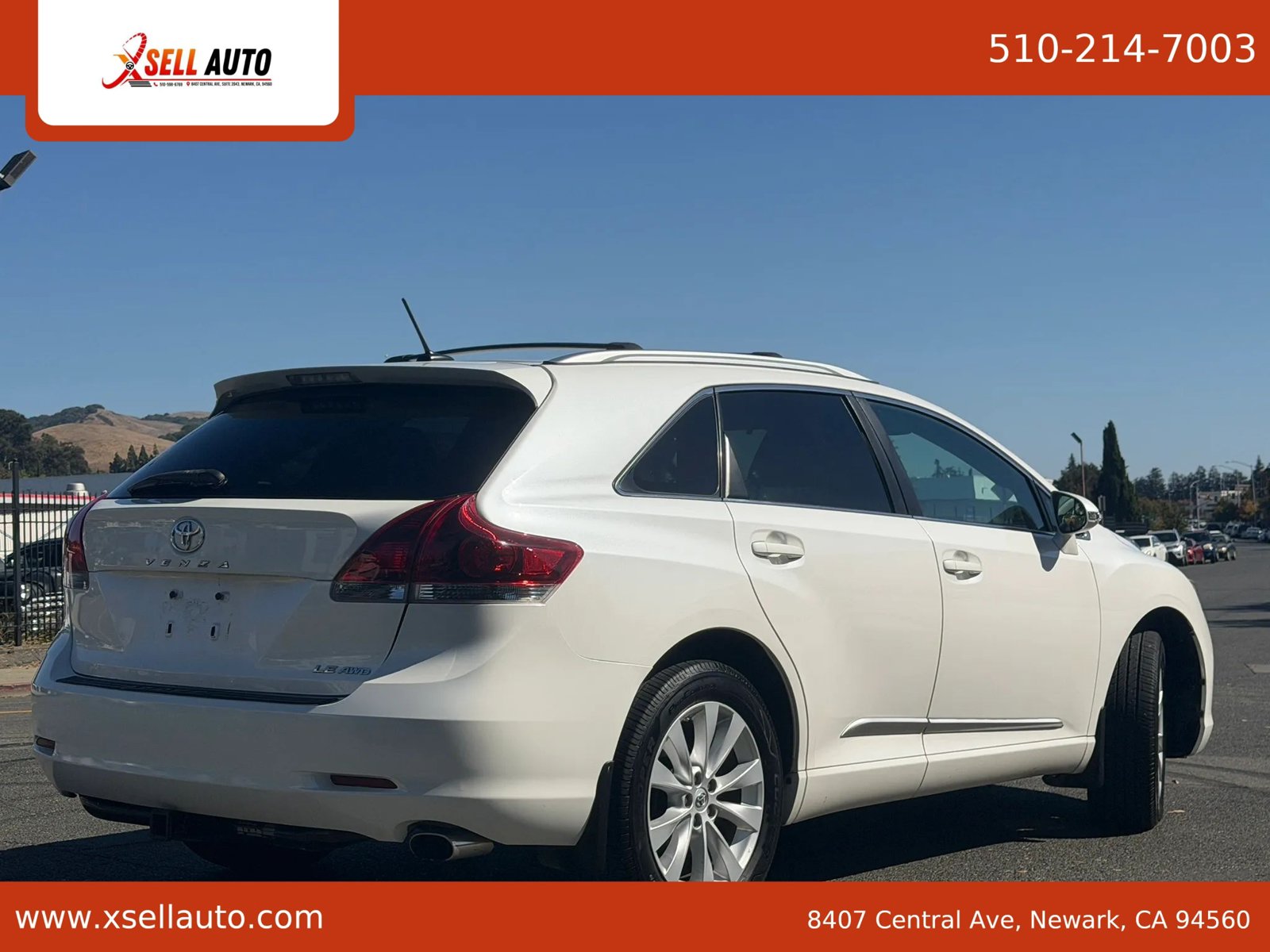 Used 2014 Toyota Venza LE AWD/4WD image 4