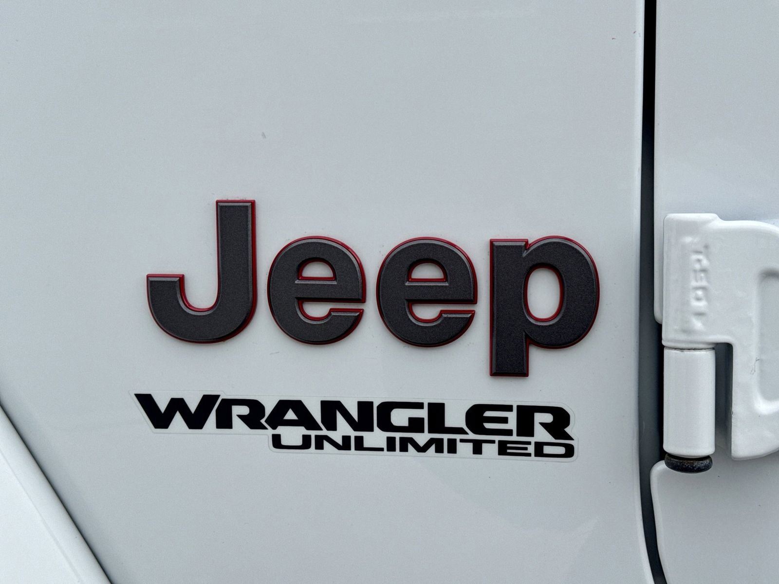 Used 2021 Jeep Wrangler Unlimited Rubicon w/ Uconnect 4C Nav & Sound Group AWD/4WD image 12