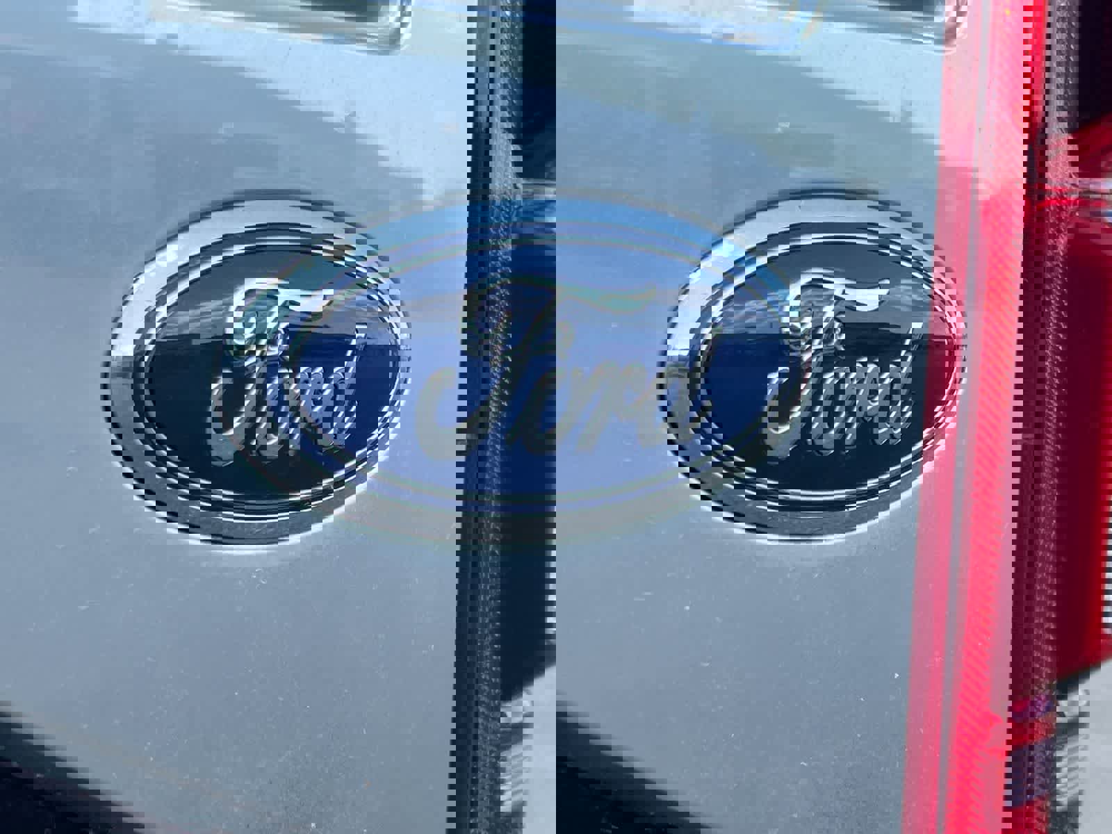 Used 2016 Ford F150 Platinum w/ Equipment Group 701A Luxury image 12