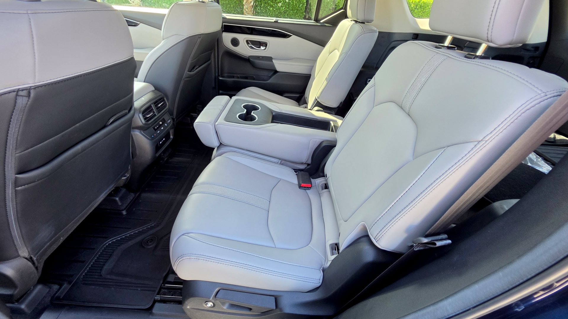 Used 2025 Honda Pilot Touring image 27