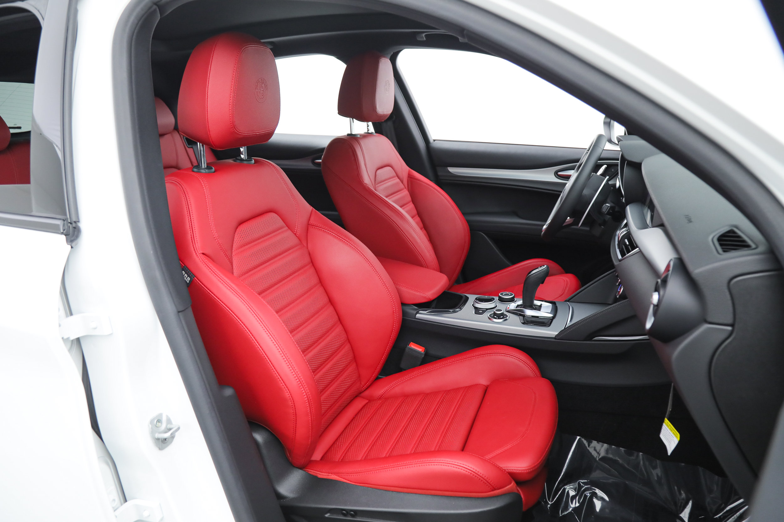 New 2025 Alfa Romeo Stelvio Sprint w/ Veloce Package AWD/4WD image 11