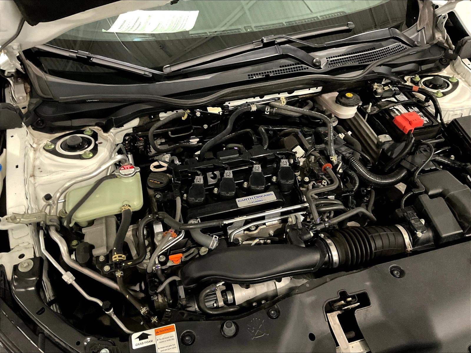 Used 2018 Honda Civic Sport image 28