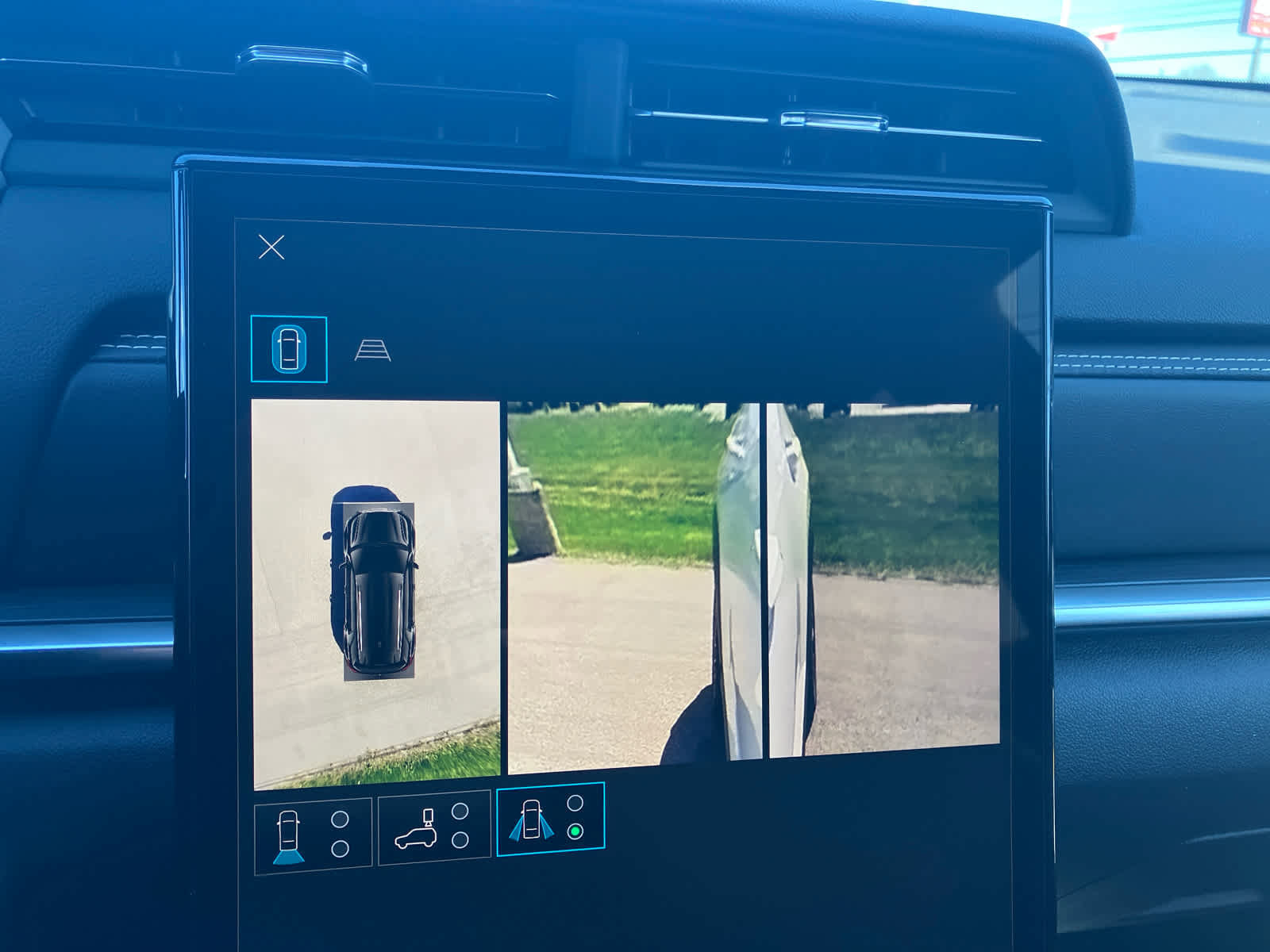 New 2026 GMC Terrain Elevation w/ Elevation Premium Package image 24